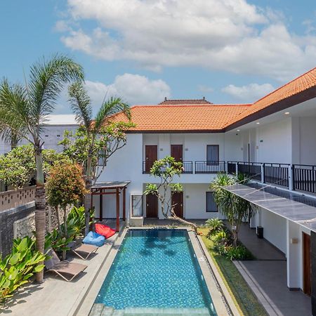 The Baliem Hotel Jimbaran Extérieur photo
